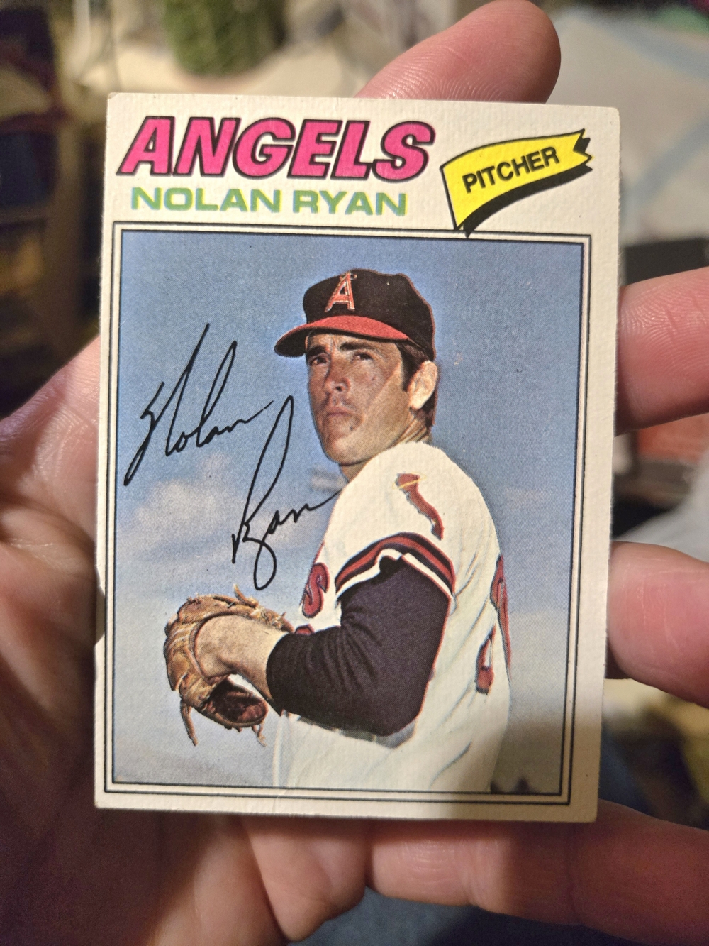 Topps Angels Nolan Ryan Trading Card - White with Pink, Yellow & Black 1977